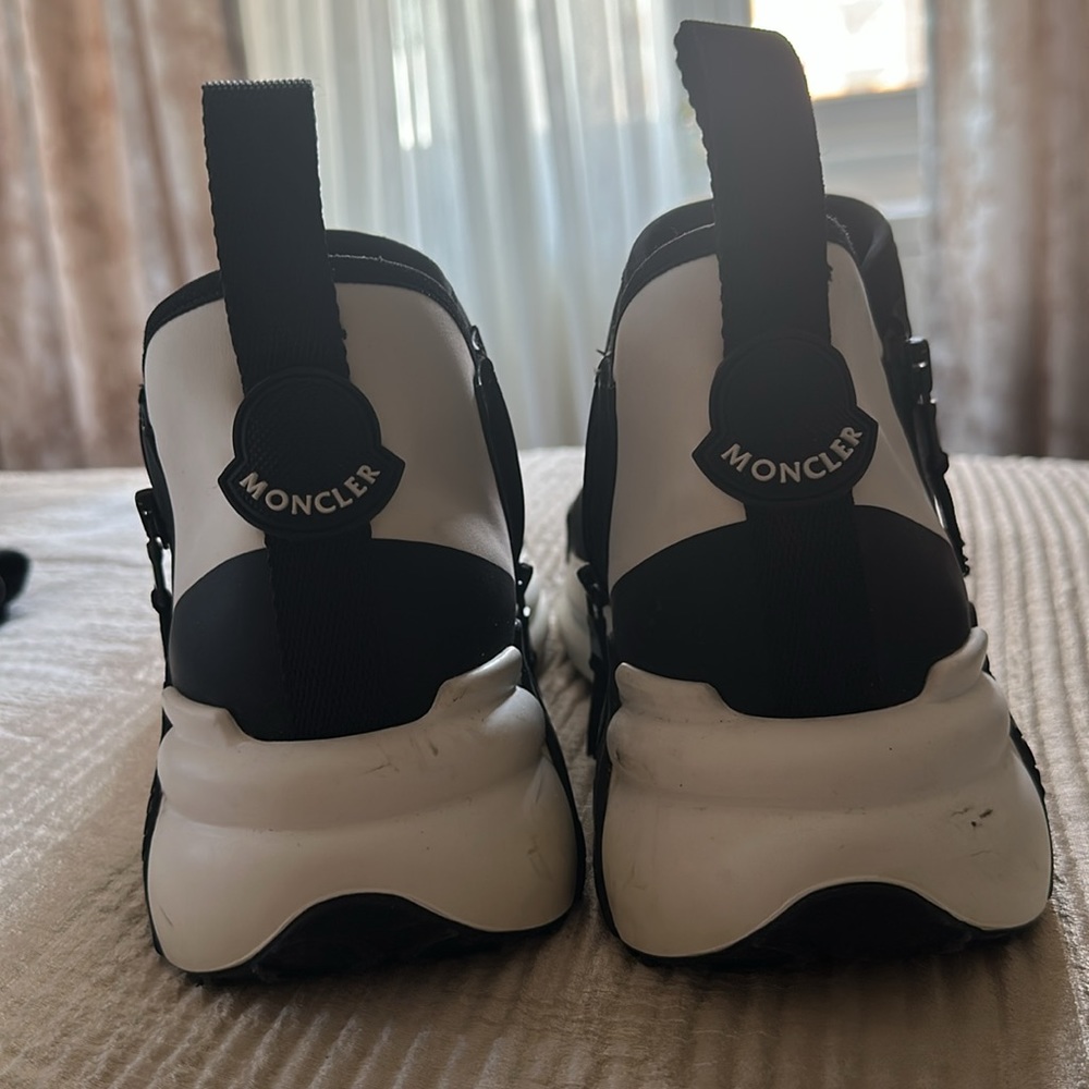 Moncler women’s sneakers - Picture 3 of 8